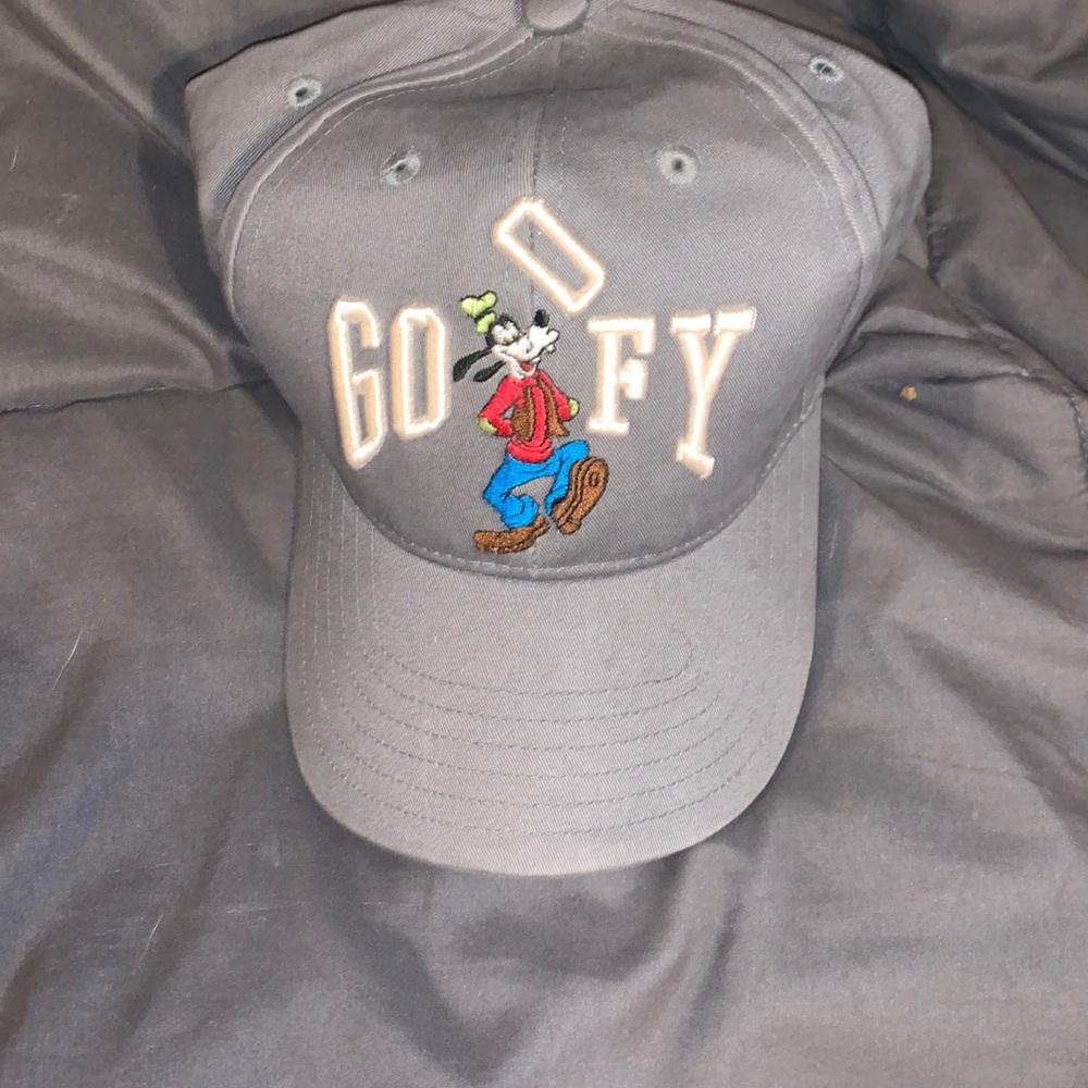Vintage Disneyland Goofy Youth Hat Early 00’s SnapBack